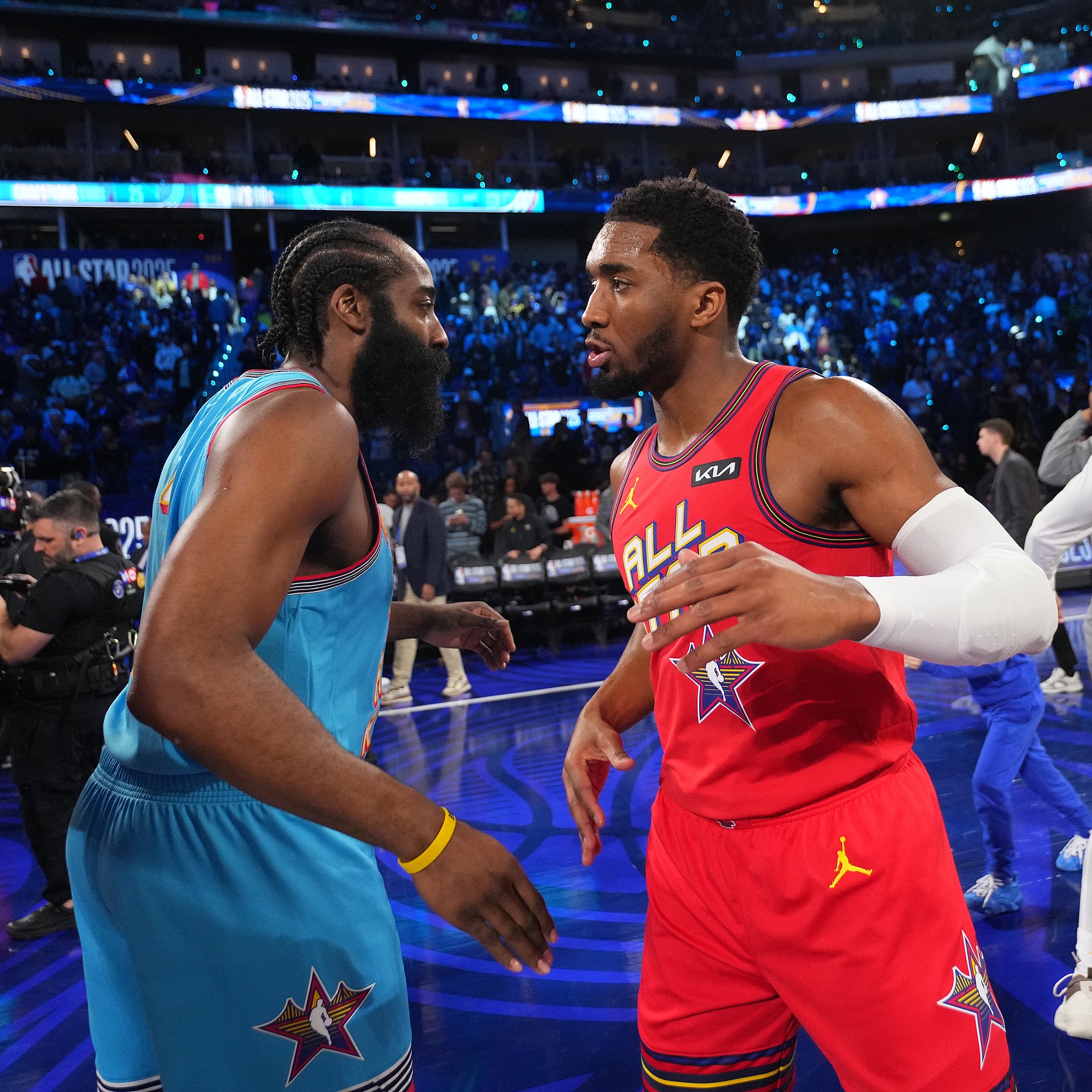 OD体育官方-格里芬：哈登最好的能力之一是出勤 米切尔有更多机会扮演得分手